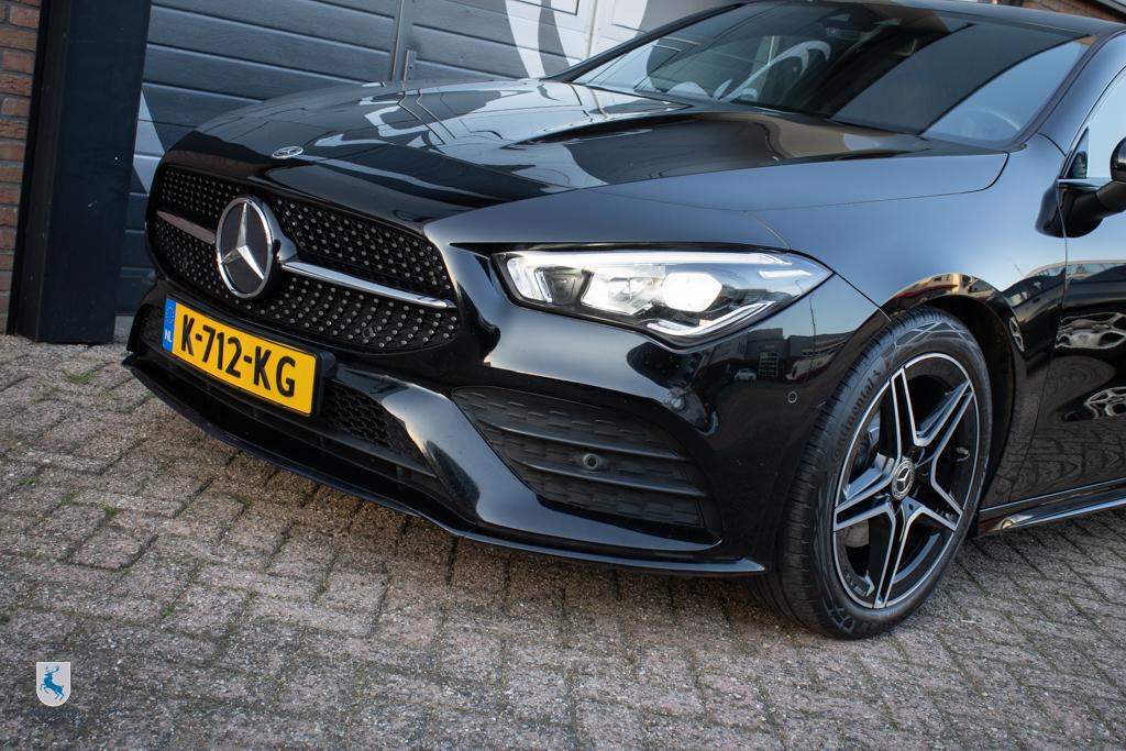 51835770-5.jpg