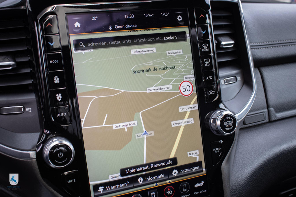 51944676-20.jpg